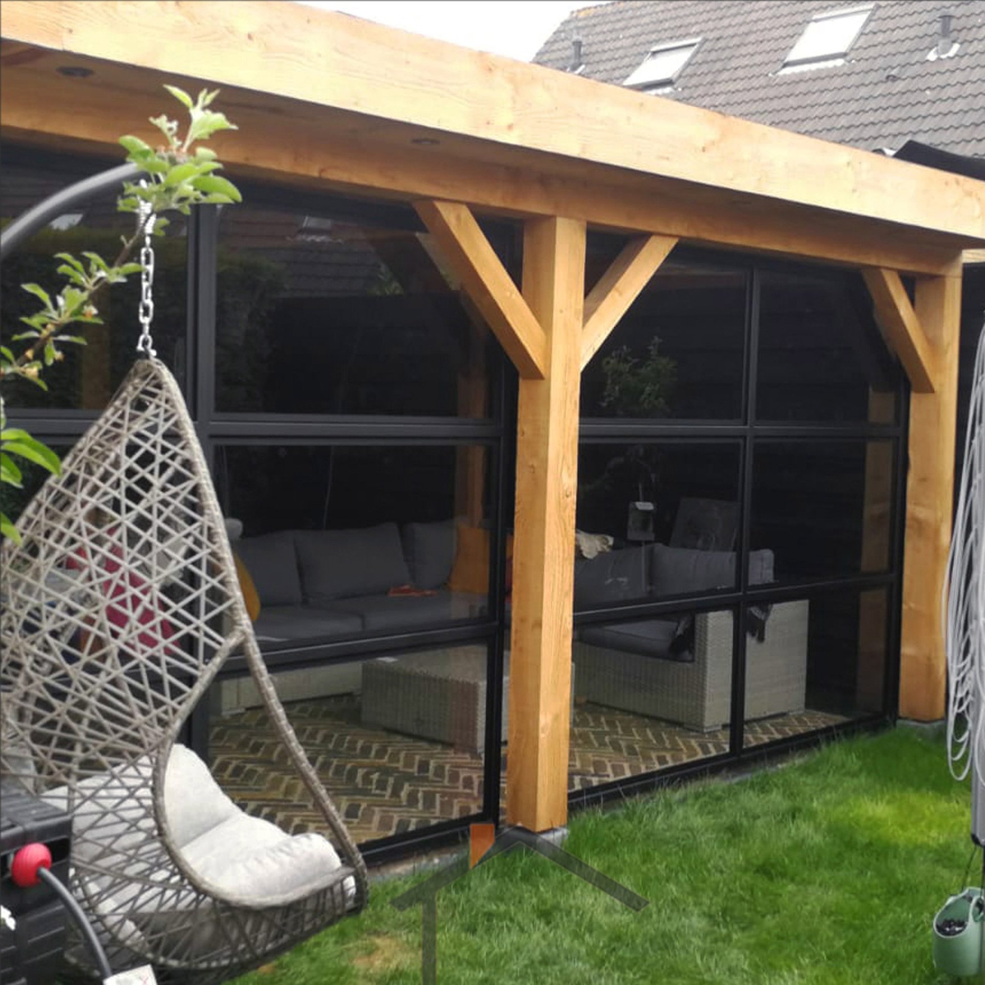 overkapping stalen deuren op maat kampen