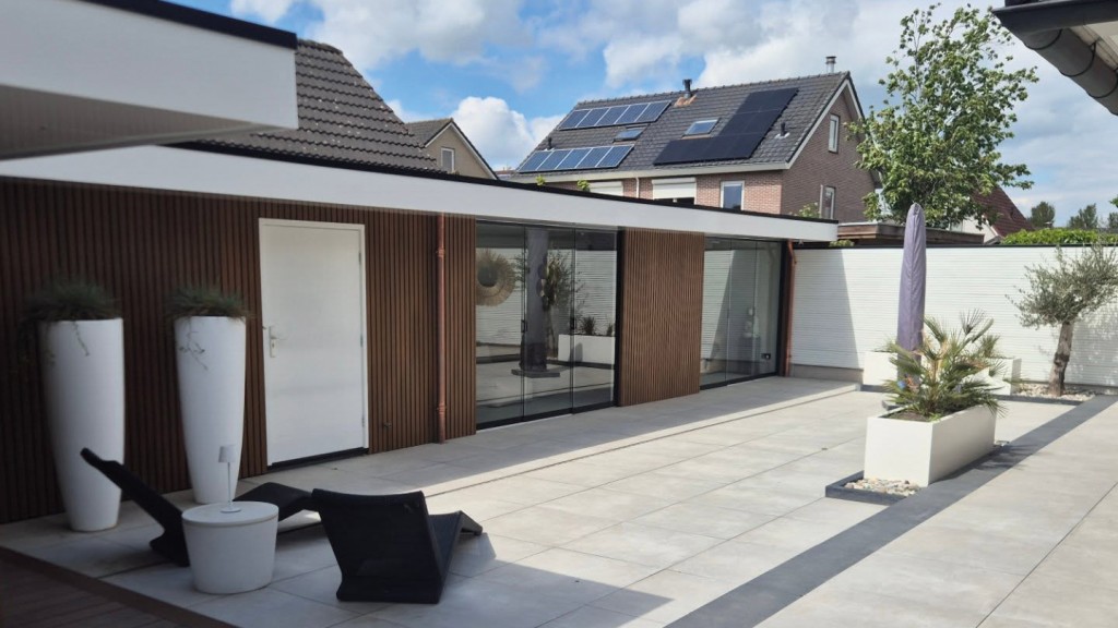 Overkapping en tuinkamer laten maken | vd Streek en de Munnik